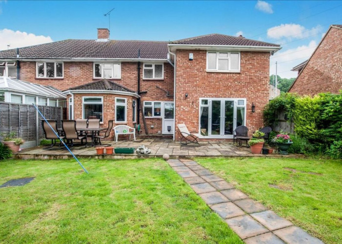 9. Patio / Veranda, Lawn