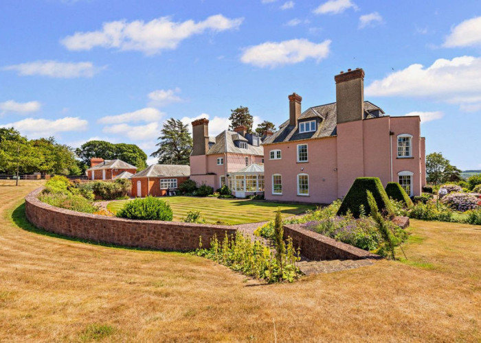 3. Exterior, Conservatory, Garden (Rear, Large)