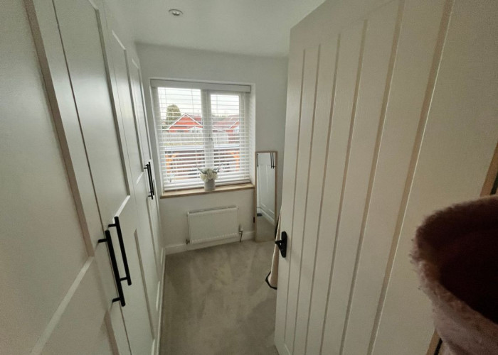 16. Walk-in Wardrobe, Family Home, Dressing Room/Walk-in Wardrobe, neutral colours