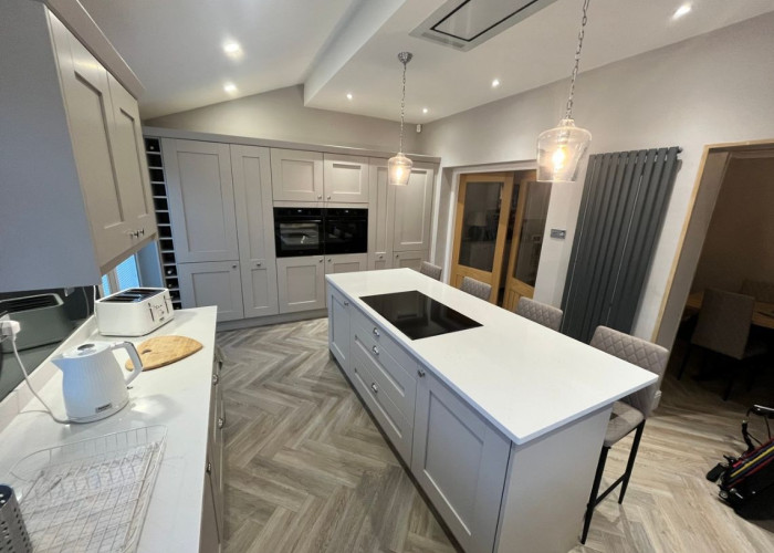 9. Kitchen (With Island), Kitchen (Modern), Family Home, Kitchen (Electric/Induction Hob)