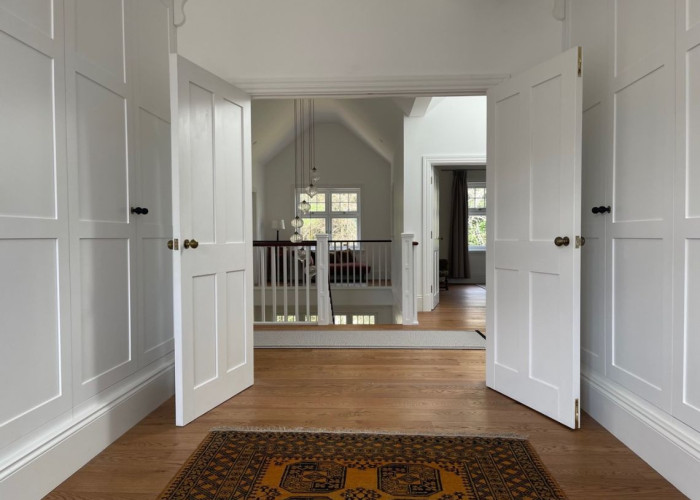 26. Hall, Dressing Room/Walk-in Wardrobe