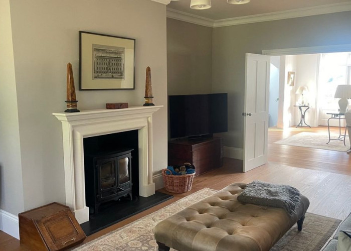 19. Livingroom, Fireplace