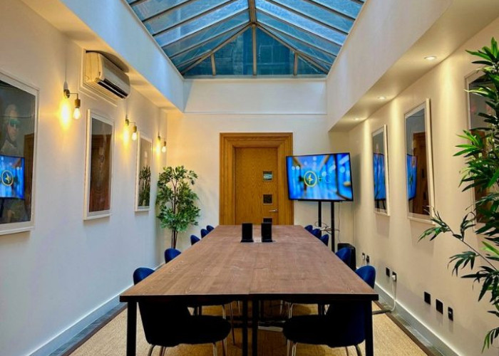 8. Diningroom, Conservatory, Boardroom