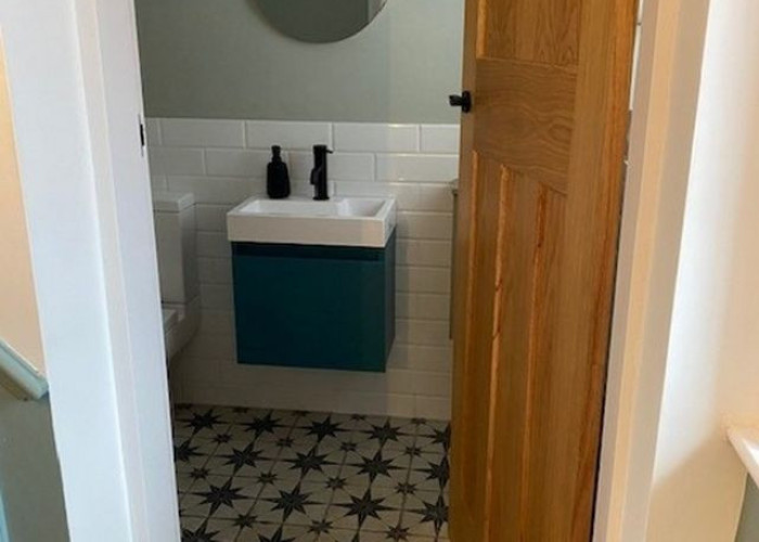 12. Tiled Floor, Toilet