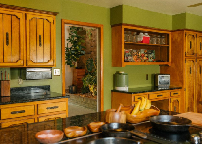 9. Kitchen (With Island), Kitchen (Wooden Units), Colourful