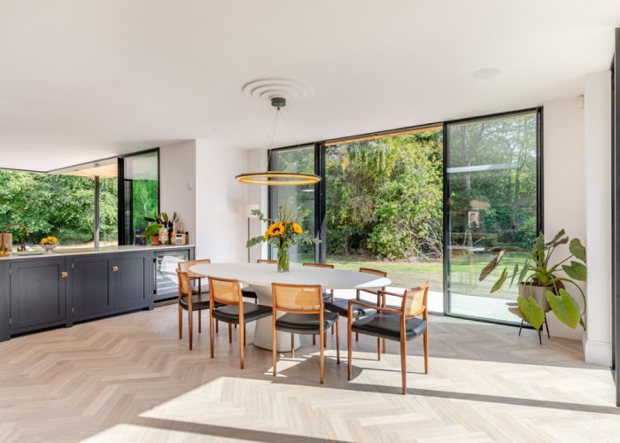 7. Kitchen, Diningroom, Open-plan