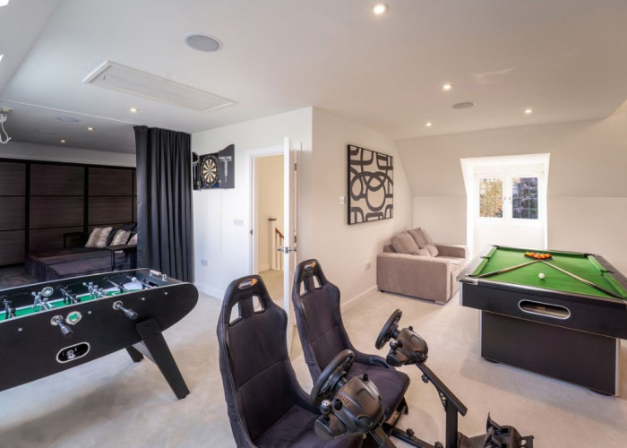 37. Games Room, Cinema (Home)