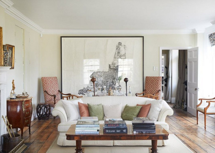 6. Livingroom, Wooden Floor