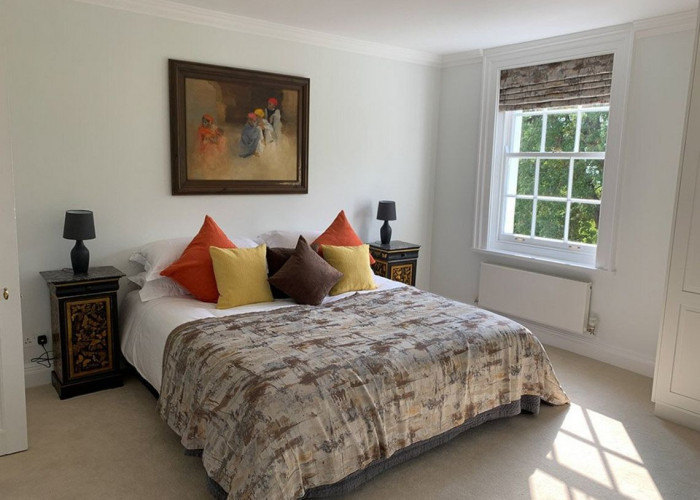 25. Bedroom (Double)