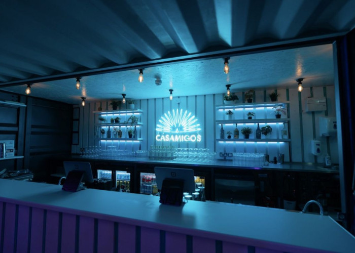 14. Pub / Bar / Club