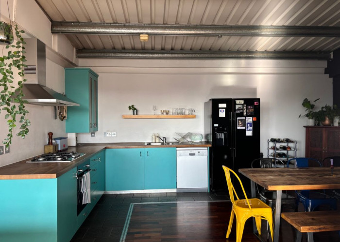 6. Kitchen, Kitchen (Coloured units), Open-plan