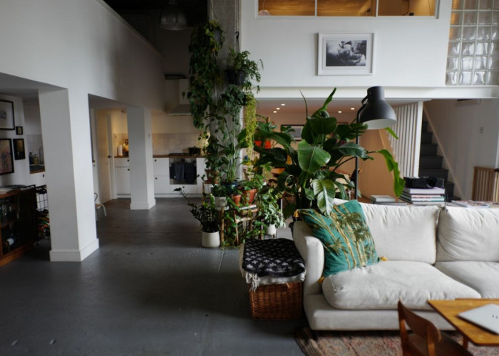 1. Warehouse, Industrial, Flats / Appartments, Open-plan