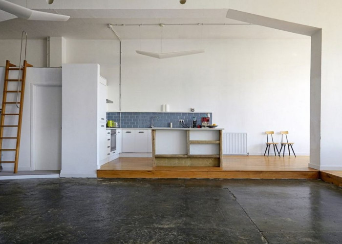 10. Kitchen, Open-plan, Wooden Floor