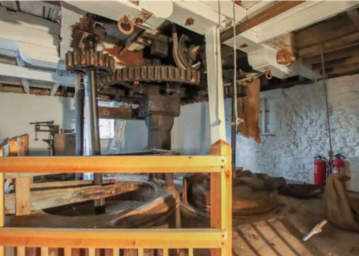 5. Industrial, Water Feature