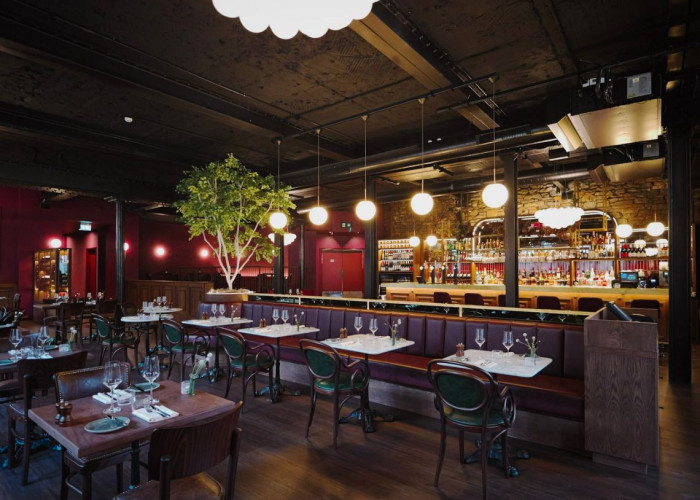 9. Restaurant, Hotel, Pub / Bar