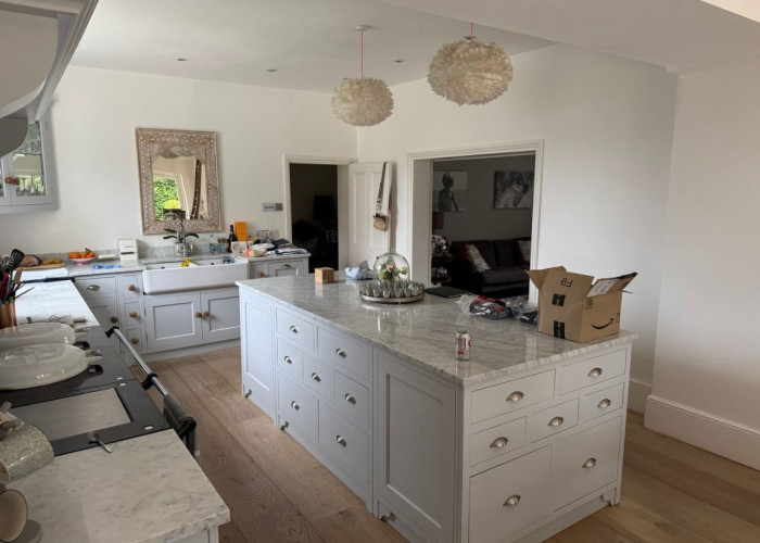 6. Kitchen, Kitchen (With Island)