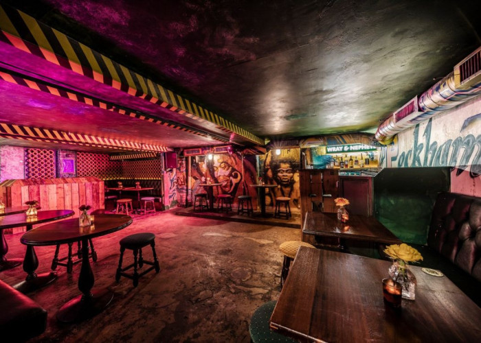 17. Event Space, Pub / Bar