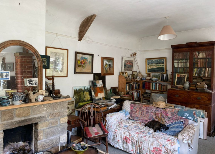 3. Livingroom, Fireplace