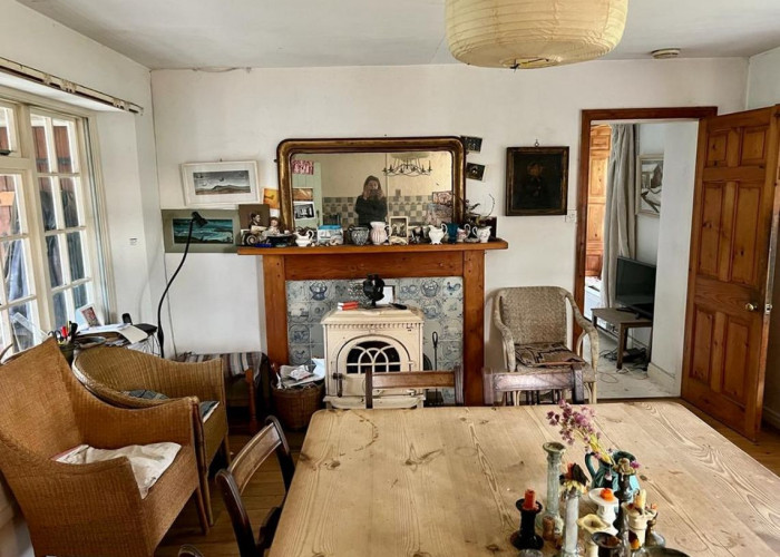 13. Kitchen, Diningroom, Fireplace