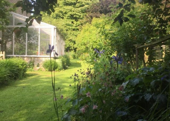 28. Greenhouse, Garden (Rear, Large)