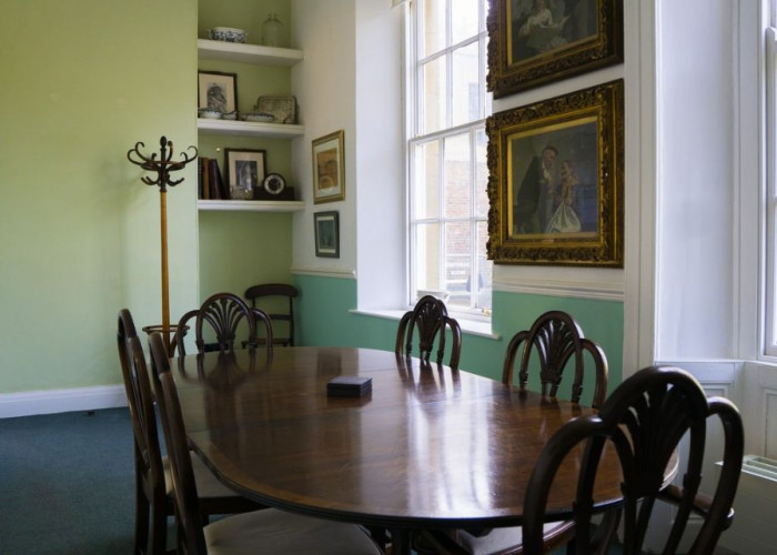 33. Diningroom, Meeting Room