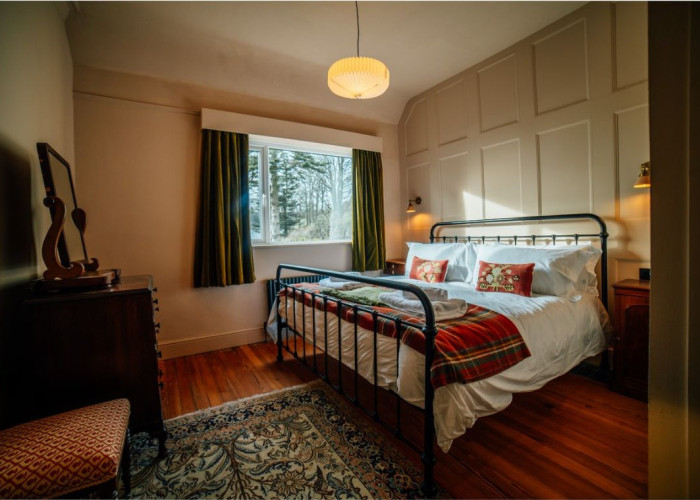 34. Bedroom (Double)