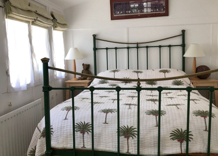 11. Bedroom (Double)