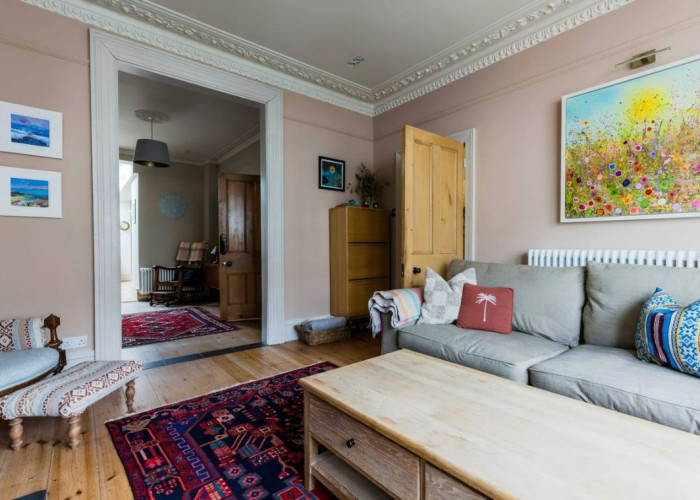 4. Livingroom, Wooden Floor