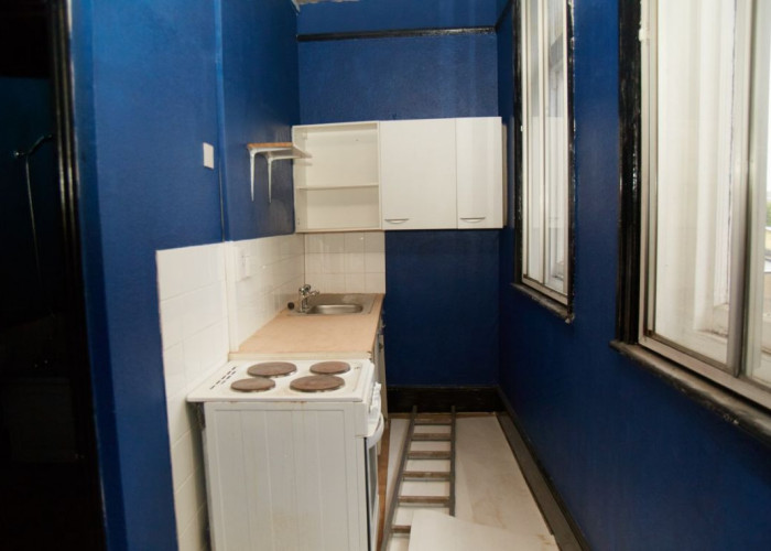 47. Kitchen, Derelict, Flats / Appartments