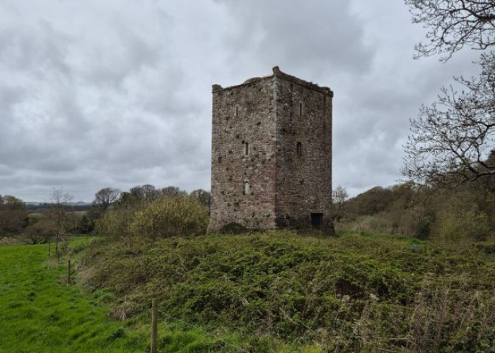 28. Outbuildings, Props / Feature, Period Building