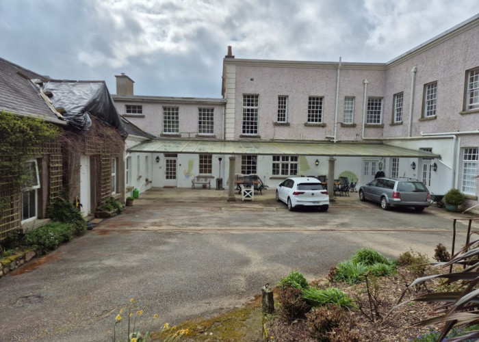 29. Exterior, Hotel, Car Park (Small)