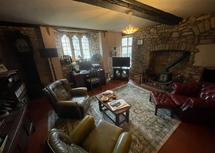 8. Livingroom, Fireplace, Stone Wall