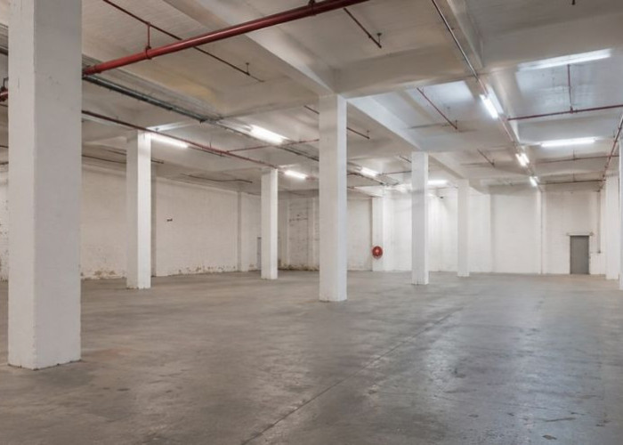 3. Warehouse (Pillared)