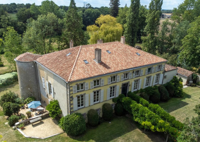 Stunning French Villa With Outdoor Pool and Pond for Filming