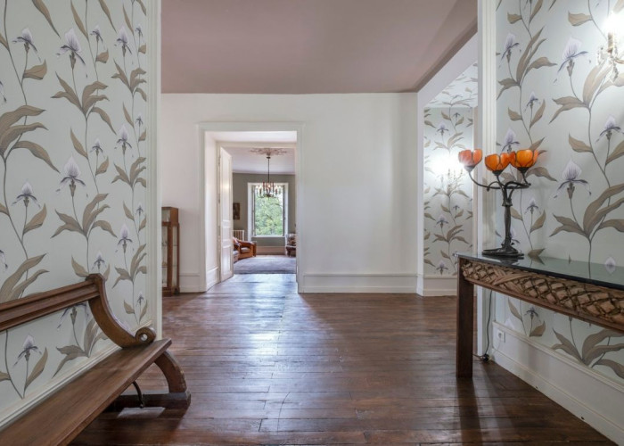 6. Hall, Wooden Floor