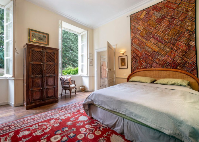 27. Windows, Bedroom (Double), Wooden Floor