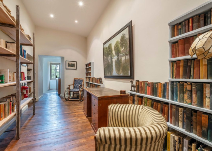 13. Library / Bookshop, Wooden Floor