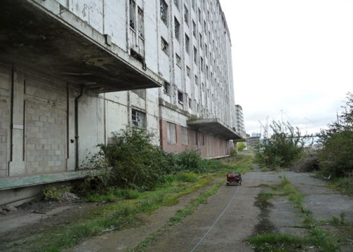 14. Wasteland / Scrapyard