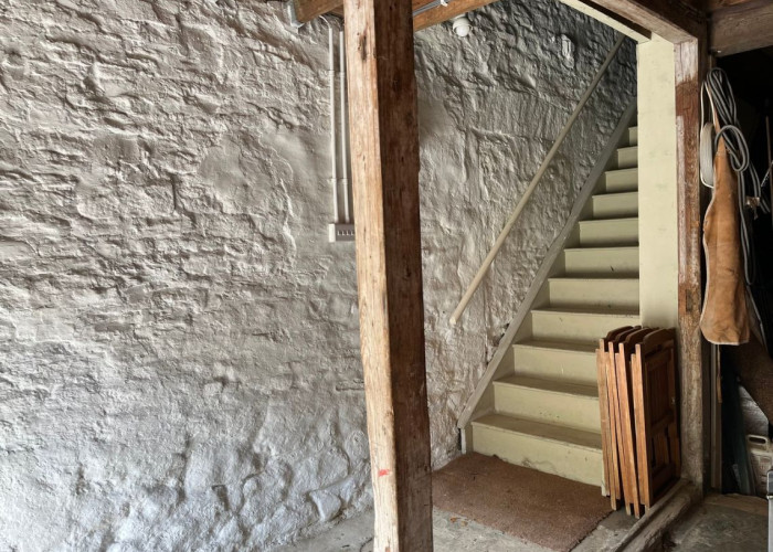 5. Stairway / Staircase