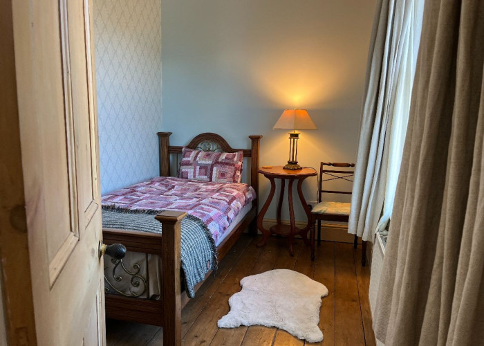 21. Bedroom