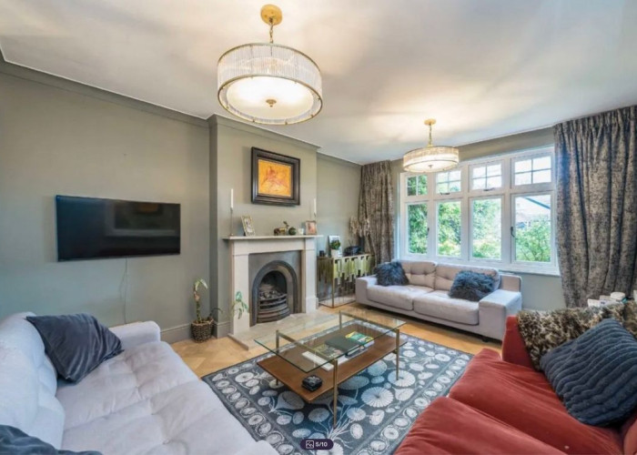 5. Livingroom