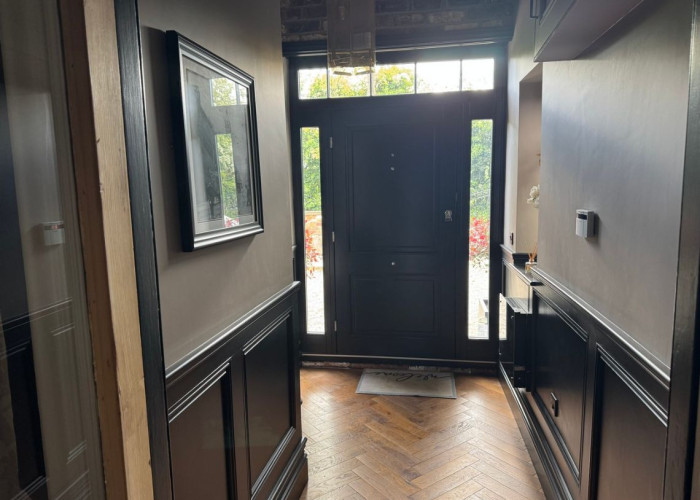 1. Hall, Doorway