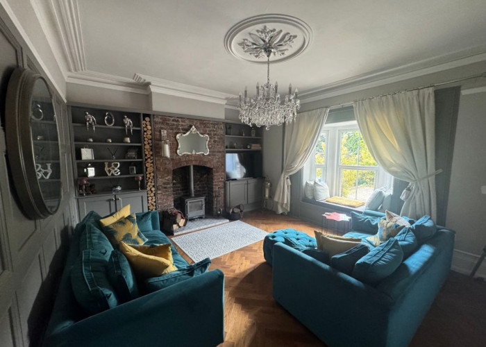 5. Livingroom