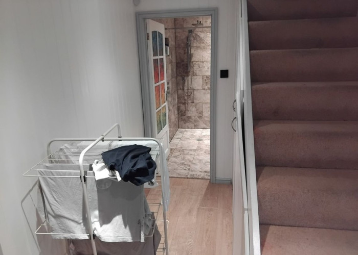 29. Hall
