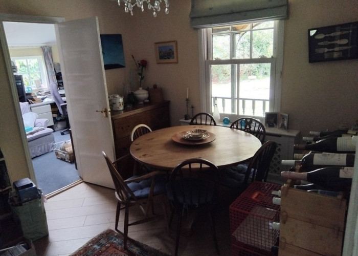 7. Diningroom