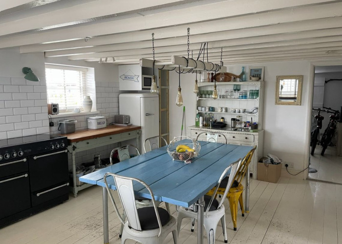6. Kitchen, Kitchen (Rustic), Beach House
