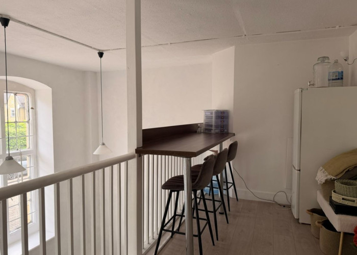 15. Kitchen, Balcony