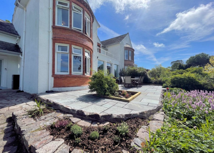 4. Patio / Veranda