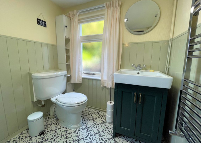 23. Toilet