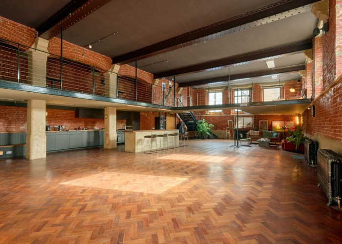 2. Kitchen, Industrial, Studio Flat, Open-plan, Wooden Floor